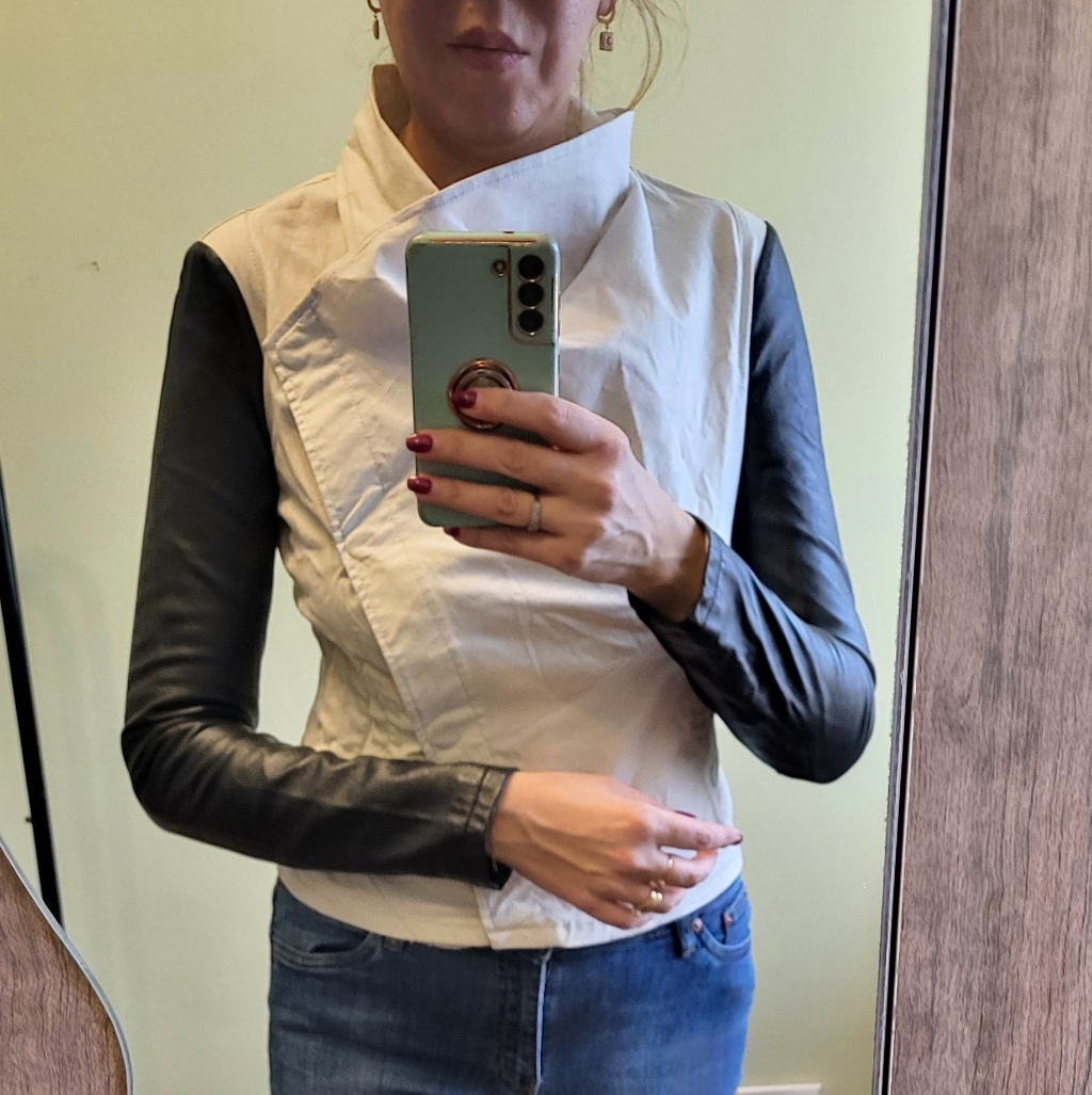 Danier Black And Cream Leather Jacket
